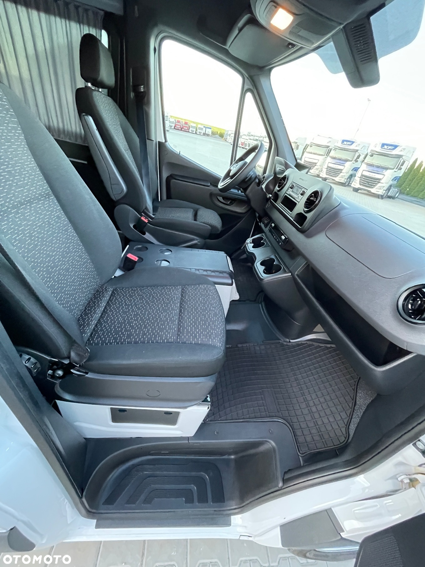 Mercedes-Benz Sprinter 317 CDI Long SELECT 9G-Tronic 907.235 - 8