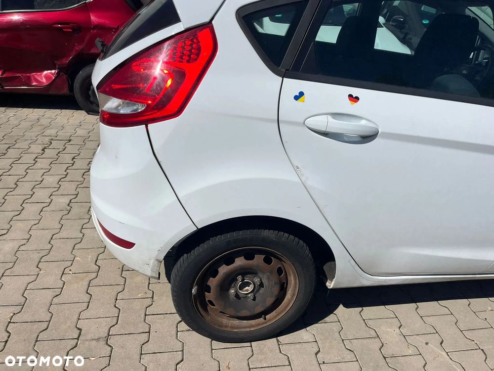 Ford Fiesta - 7