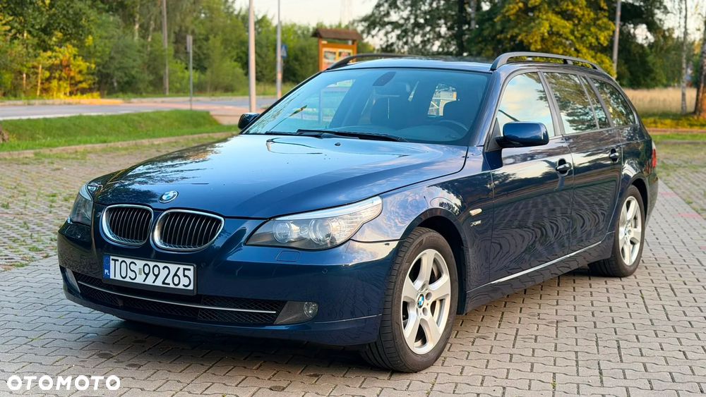 BMW Seria 5 525d - 11