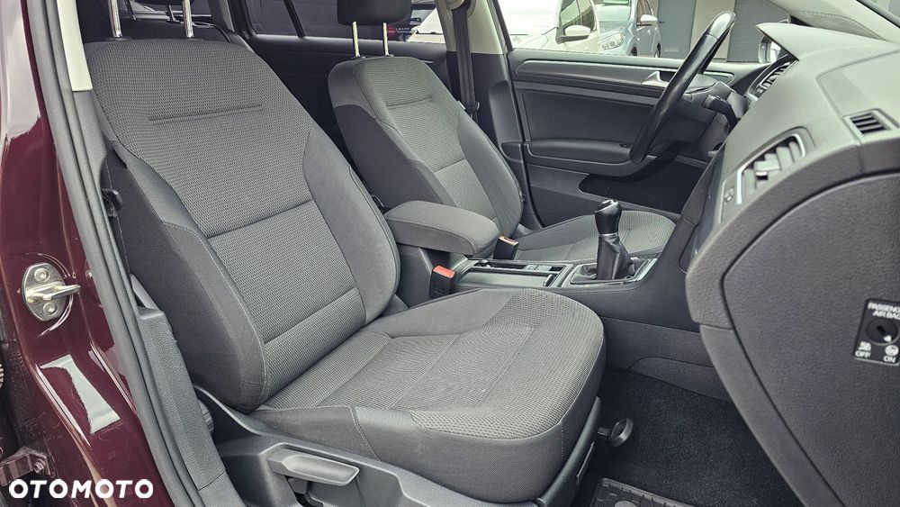 Volkswagen Golf 1.6 TDI BMT Comfortline - 12