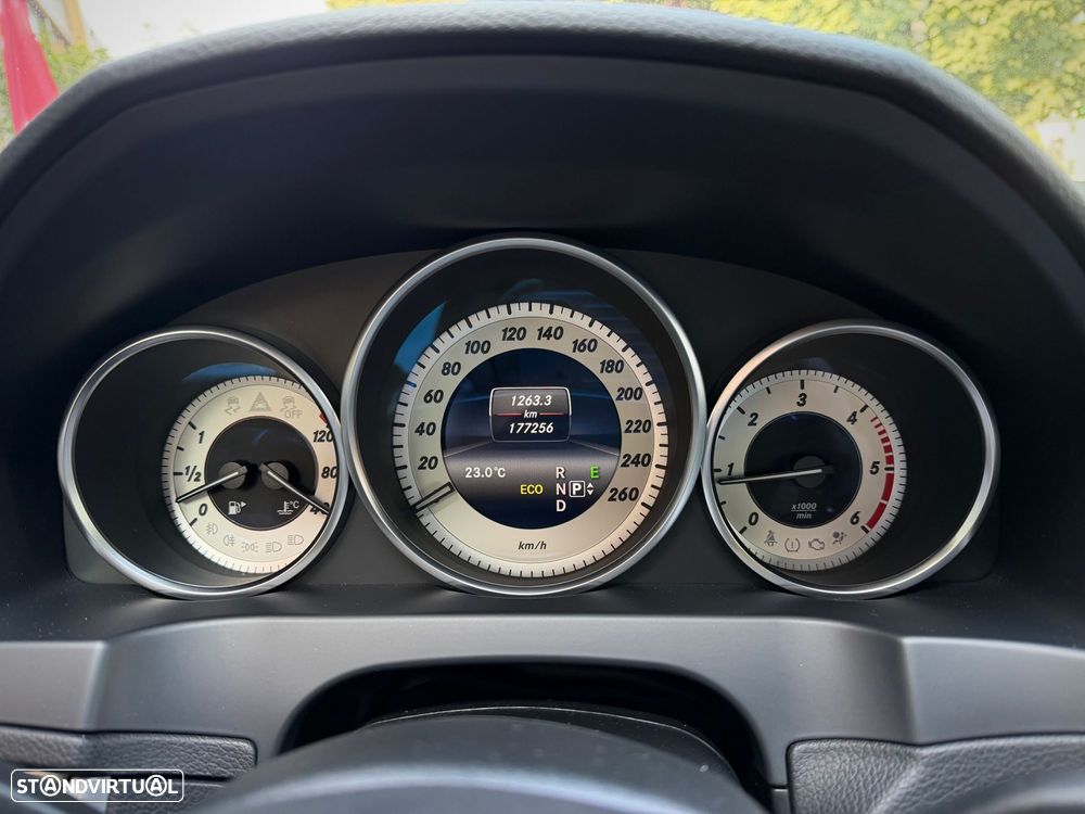 Mercedes-Benz E 250 CDi BlueEfficiency Auto - 18