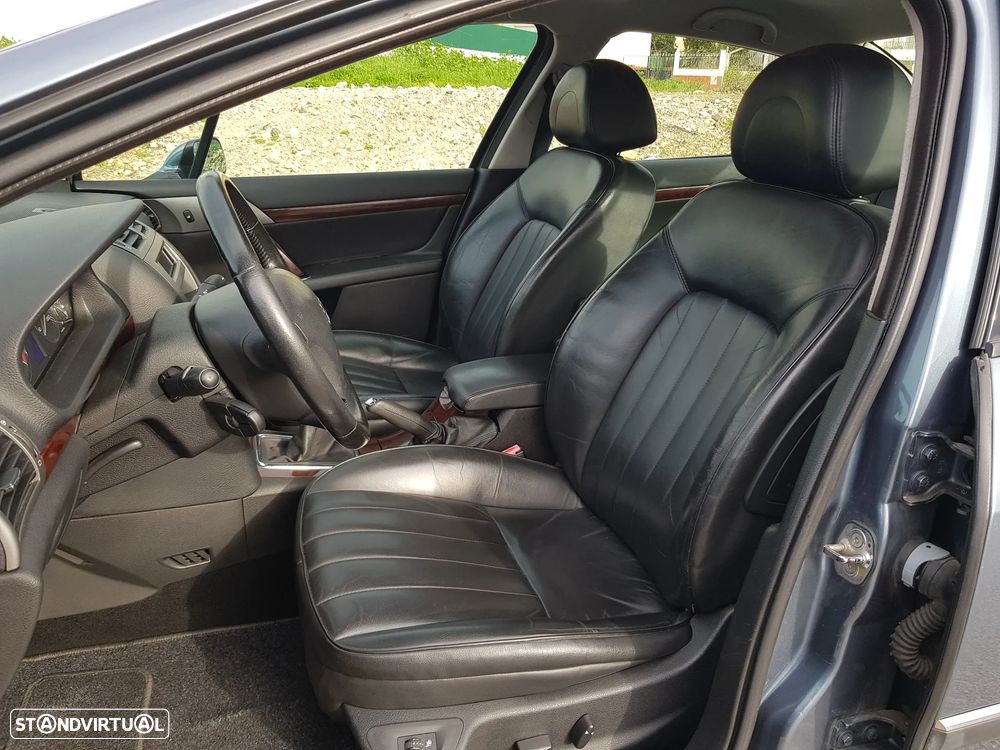 Peugeot 407 1.6 HDi Griffe - 27