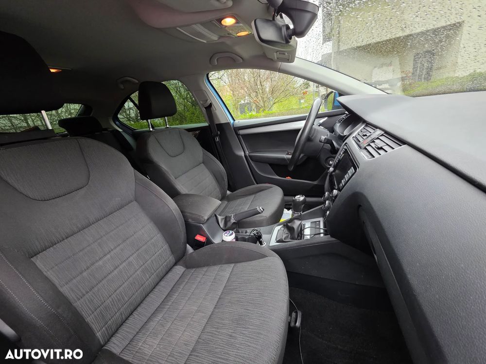 Skoda Octavia 1.6 TDI Style - 6