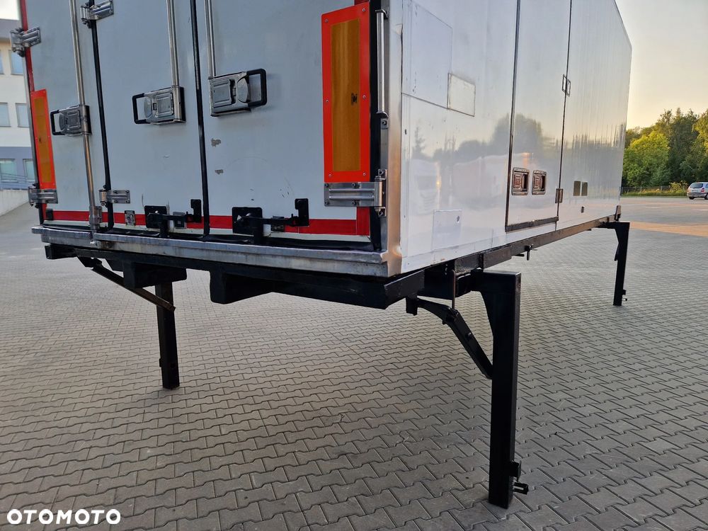 Schmitz Arkon / Geser | Zabudowa Chłodnia BDF | THERMO- KING SL100 - 8