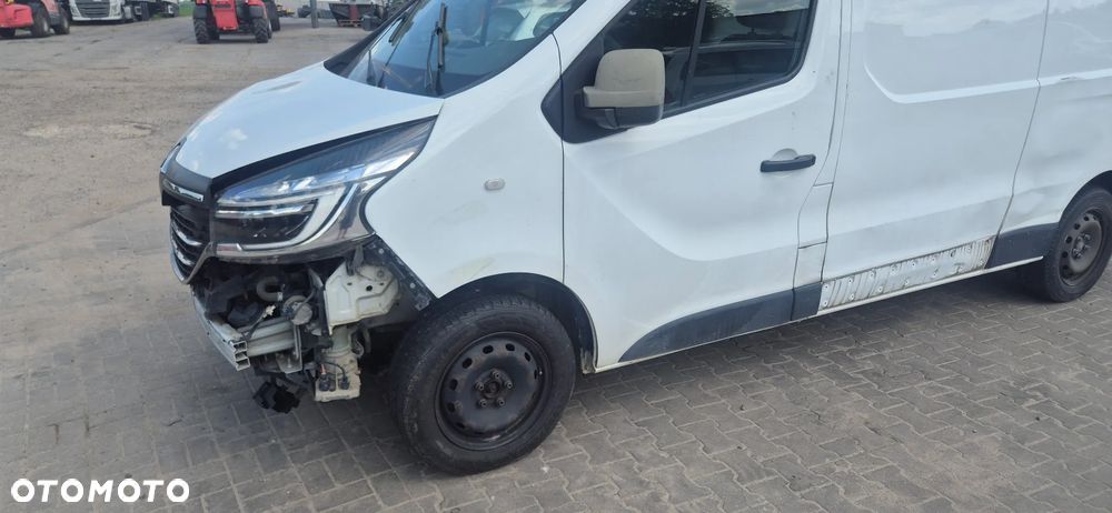 Renault TRAFIC - 9