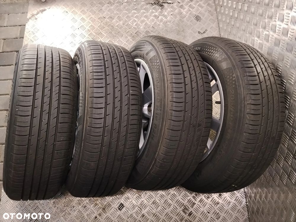 Koła Audi A4 B8 B9 7Jx16 et35 5x112 - 7