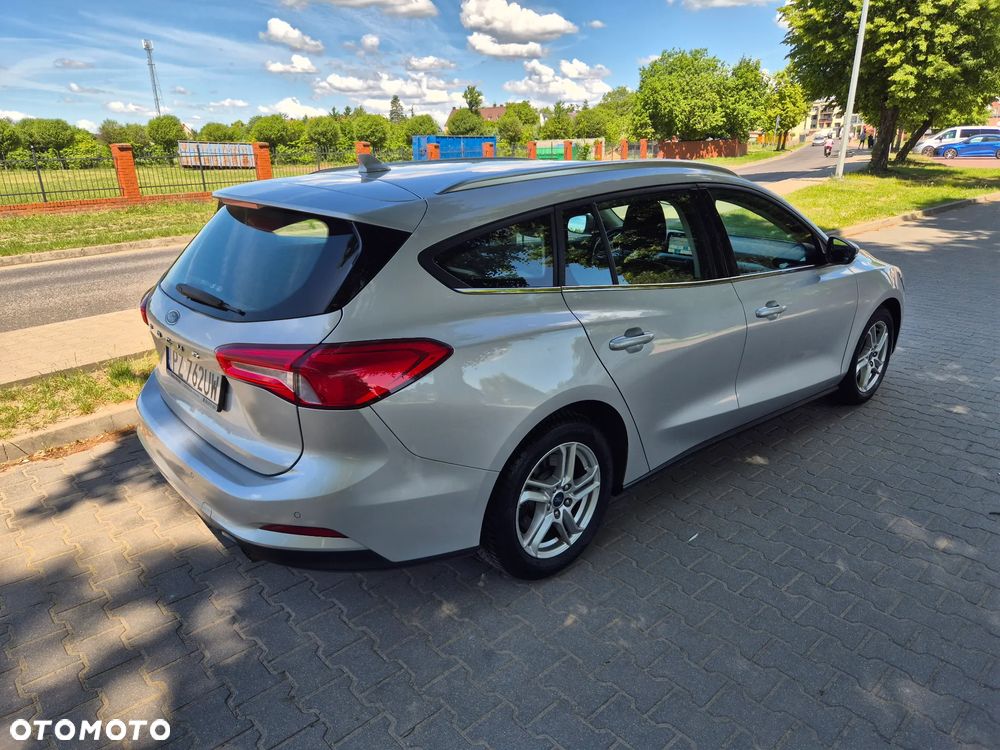 Ford Focus 1.5 EcoBlue Active Business - 4