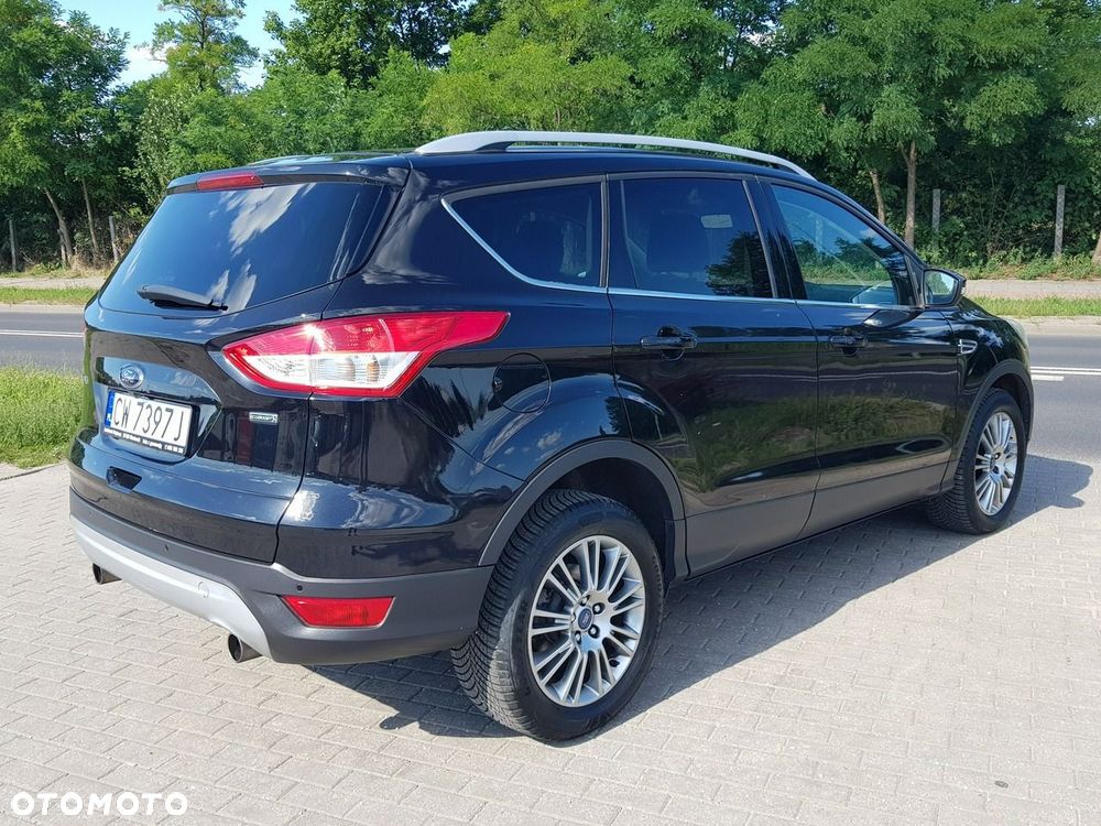 Ford Kuga 1.6 EcoBoost 2x4 Titanium - 5