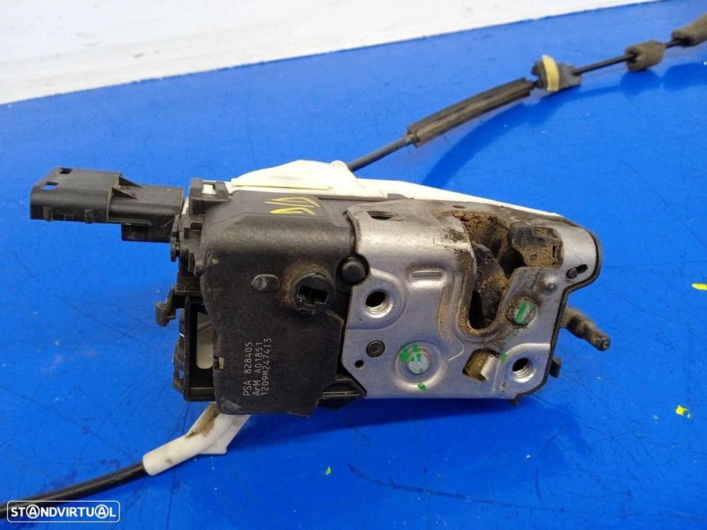 FECHADURA PORTA FRONTAL DIREITA CITROEN BERLINGO 2009 -1059352275 - 4