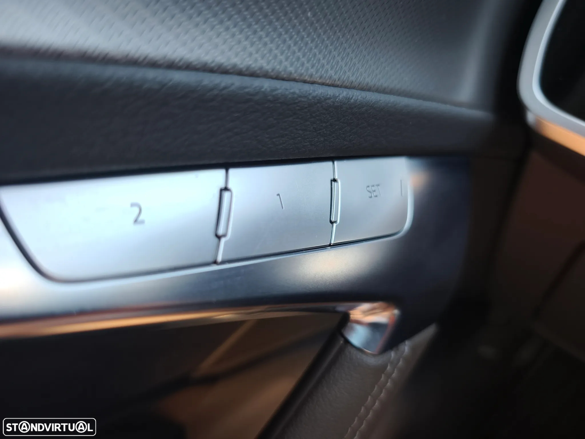 Audi A6 Avant 40 TDI quattro Design S tronic - 26