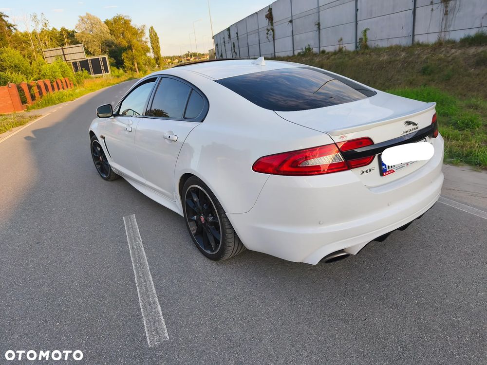 Jaguar XF 3.0 T AWD Premium Luxury - 2