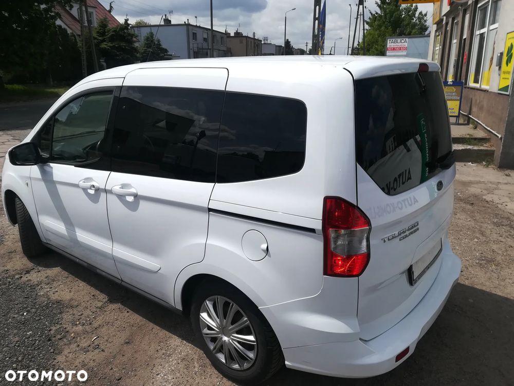 Ford Tourneo Courier - 7