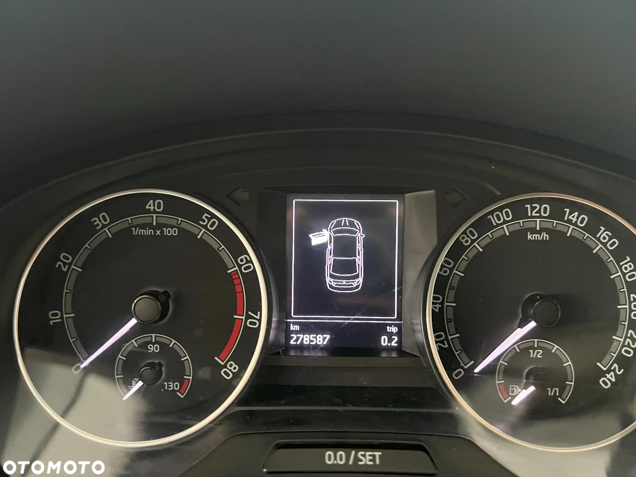 Skoda RAPID 1.0 TSI Ambition - 16