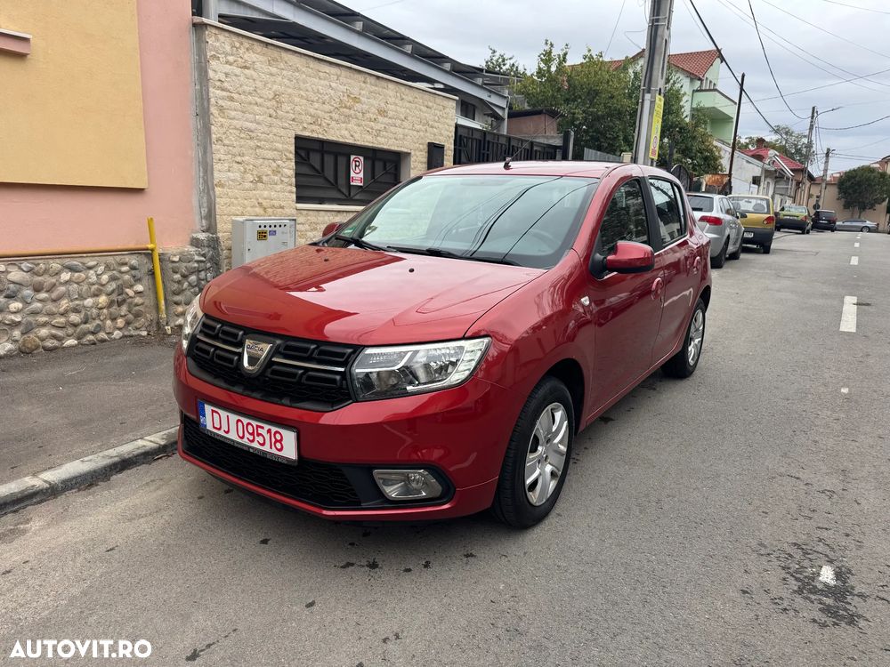 Dacia Sandero SCe 75 Essential - 2
