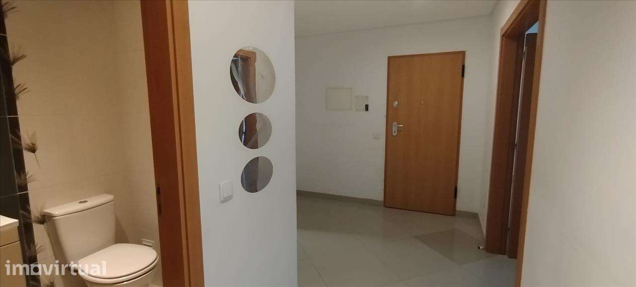 Apartamento T4 com Arrecadação, na Cascalheira, Pinhal Novo - Grande imagem: 2/20