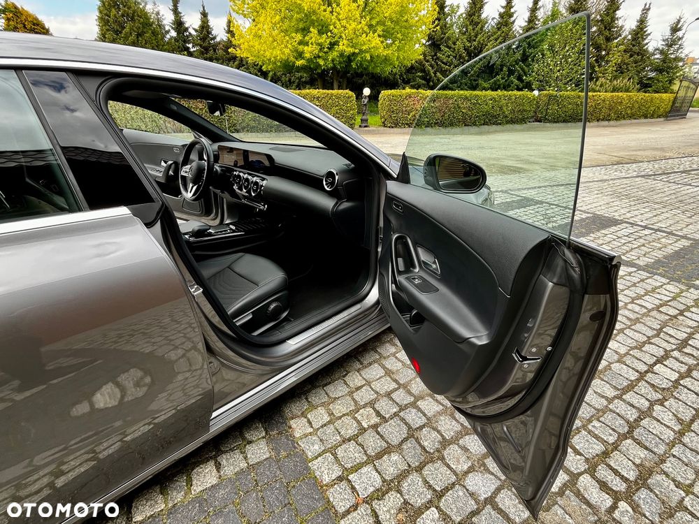 Mercedes-Benz CLA 180 d 8G-DCT Edition Progressive Line - 28