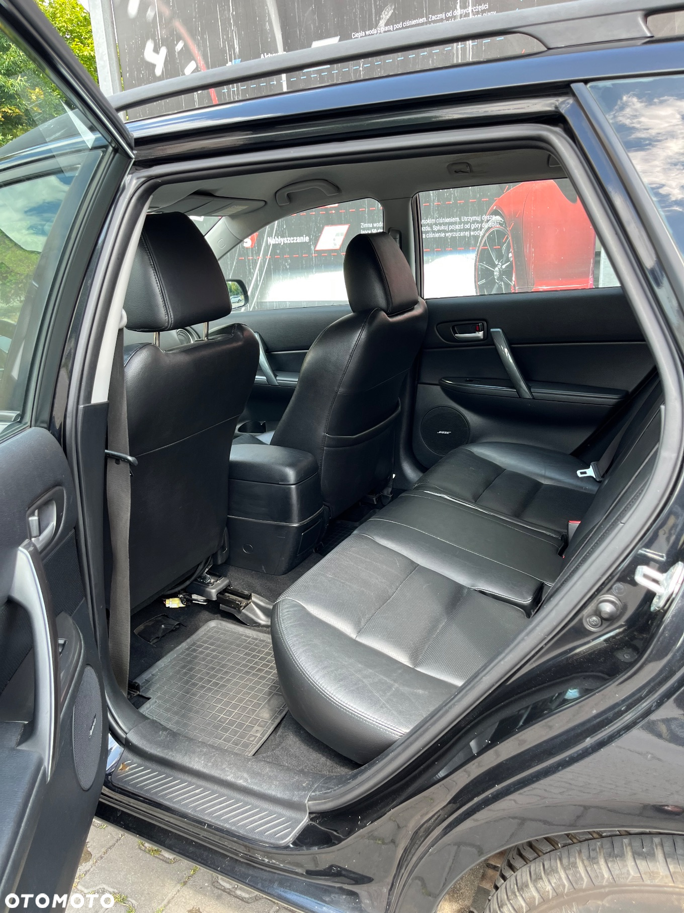 Mazda 6 - 12
