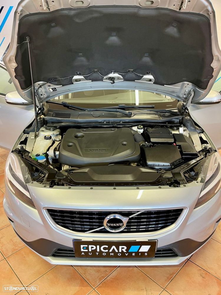 Volvo V40 2.0 D2 R-Design Momentum - 5