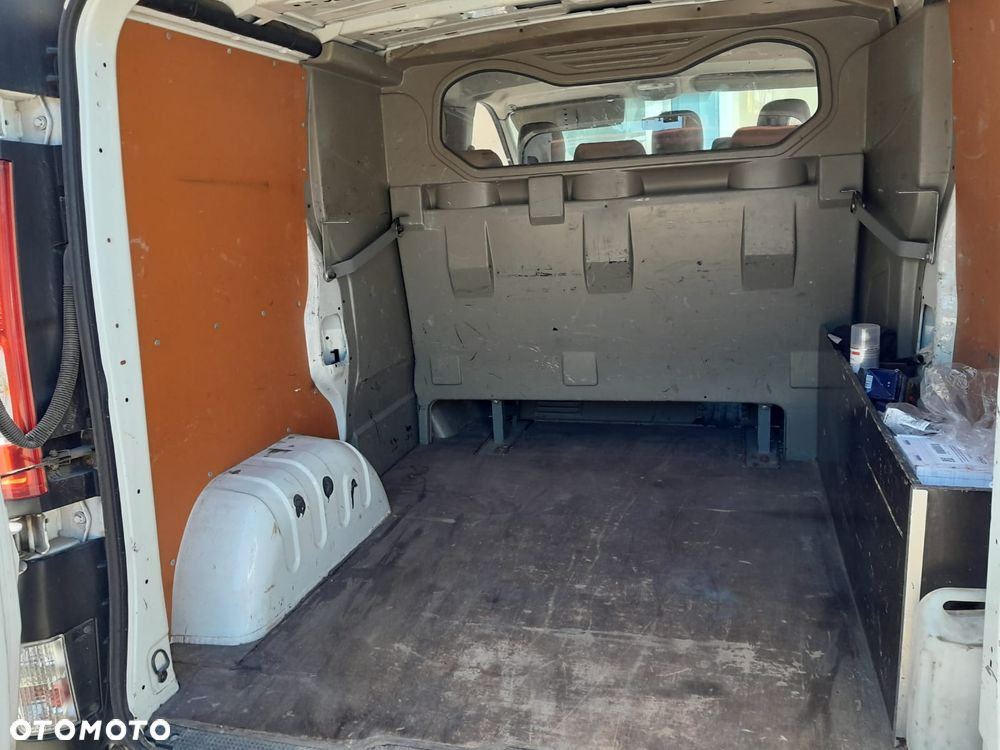 Opel Vivaro - 4