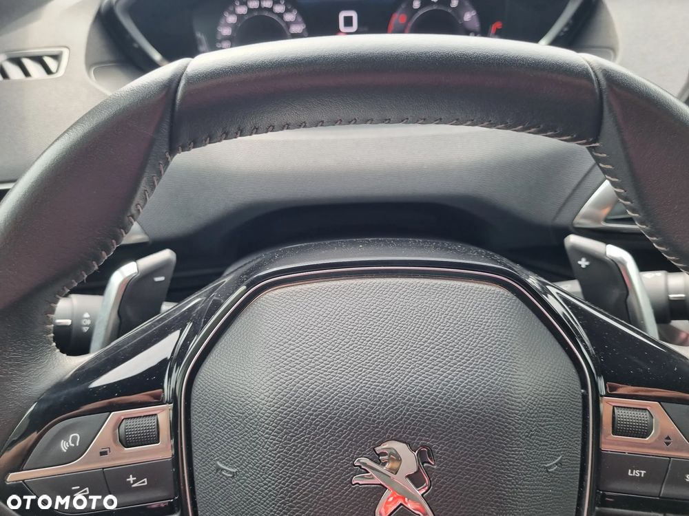 Peugeot 3008 1.2 PureTech Allure S&S EAT6 - 13