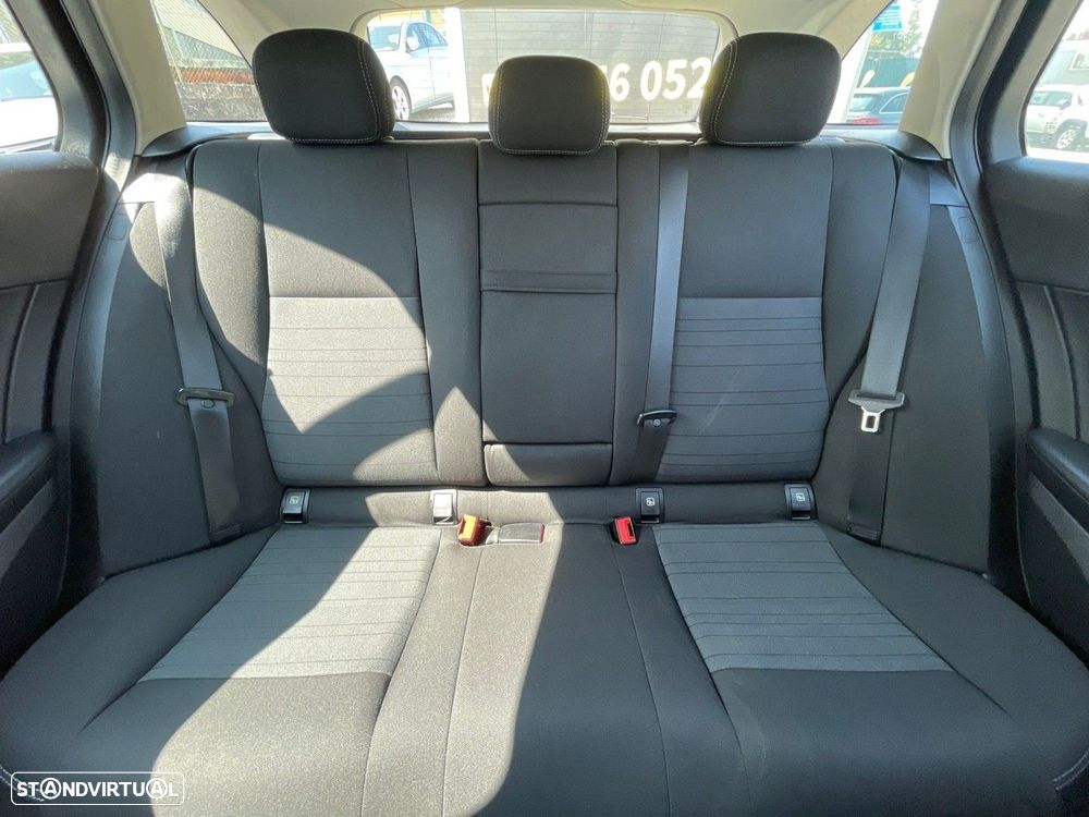 Mercedes-Benz C 200 BlueTEC Avantgarde Aut. - 11