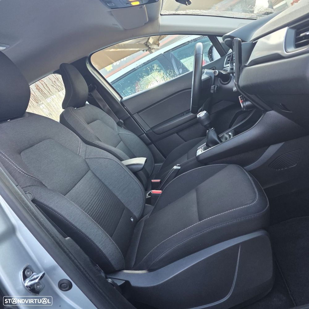 Renault Captur 1.0 TCe Exclusive - 33