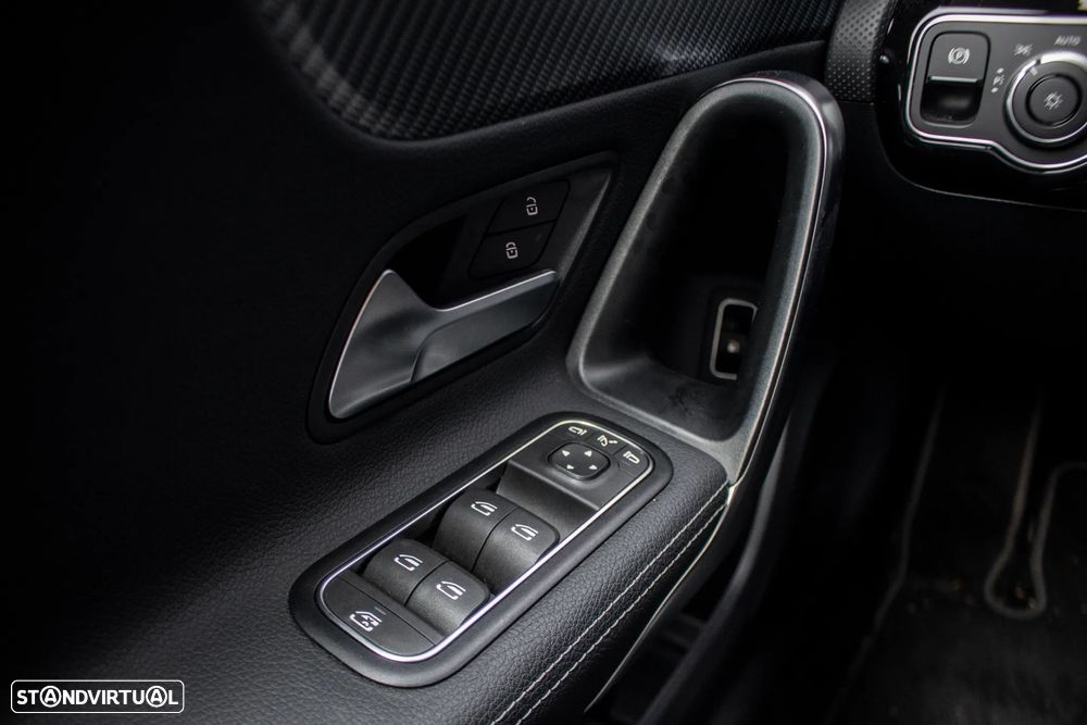Mercedes-Benz A 250 e Style Plus - 21