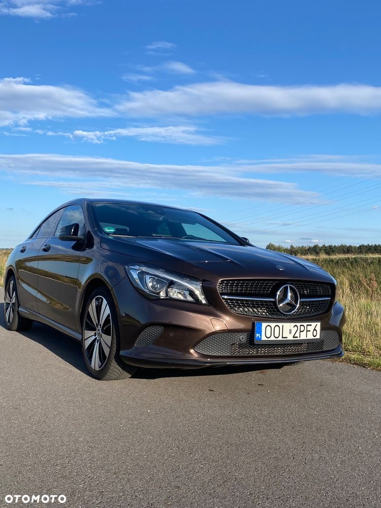 Mercedes-Benz CLA 180 - 11