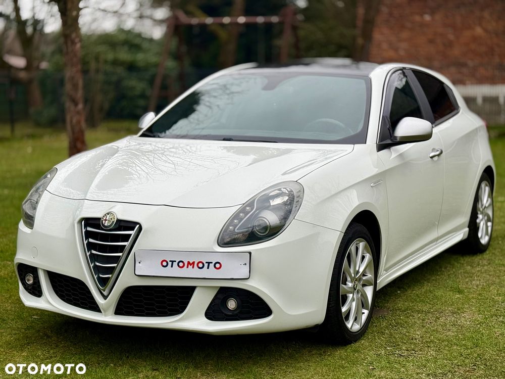 Alfa Romeo Giulietta - 1