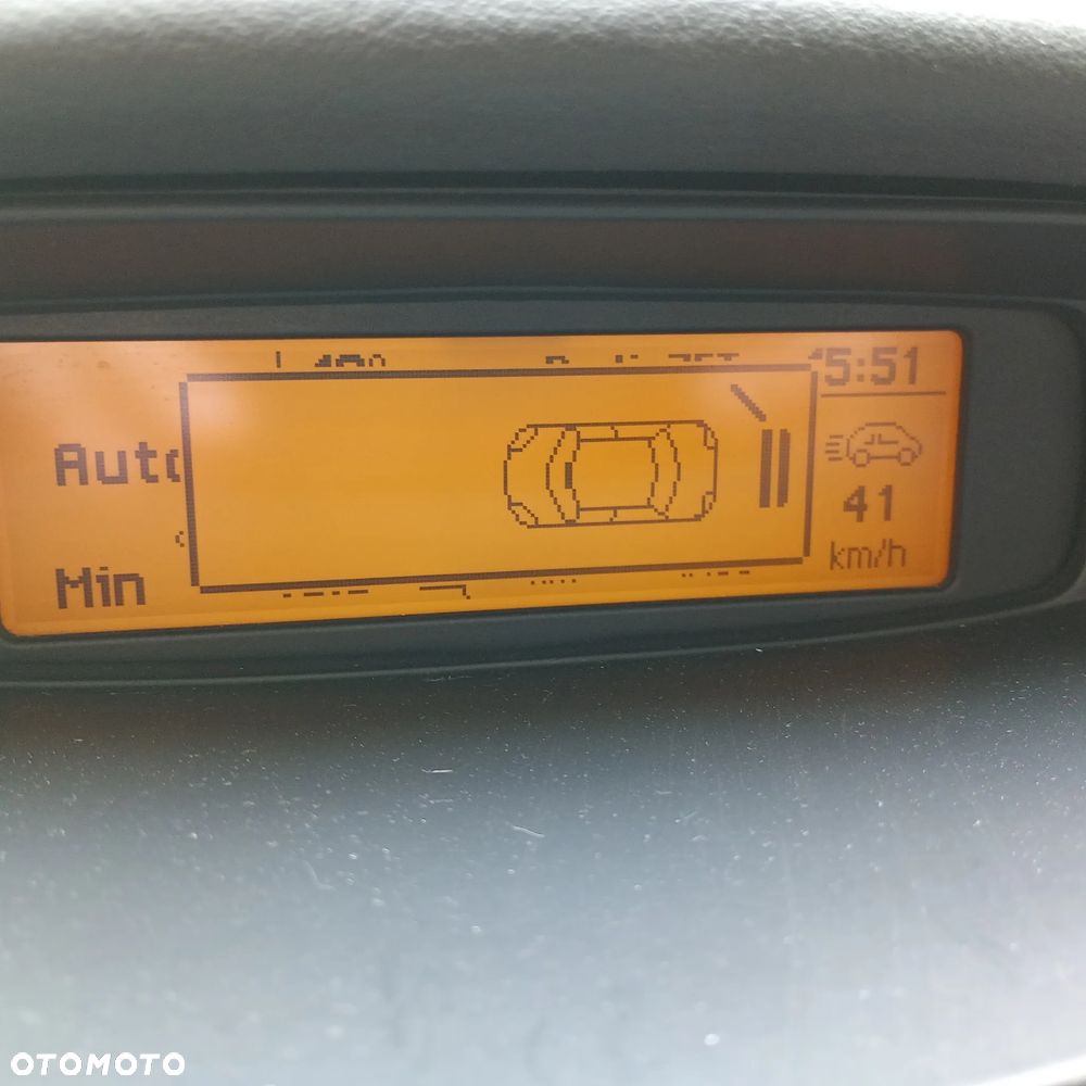 Citroën C5 2.0i 16V Confort - 8