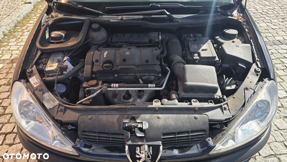 Peugeot 206 CC 1.6 - 14