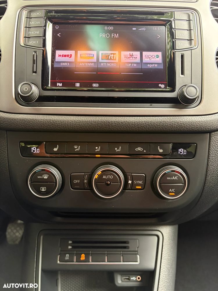 Volkswagen Tiguan 2.0 TDI SCR BlueMotion Technology Lounge Sport & Style - 15