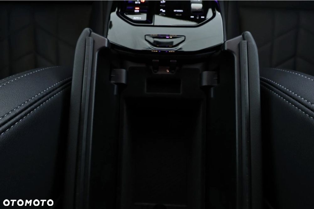 BMW Seria 5 - 21