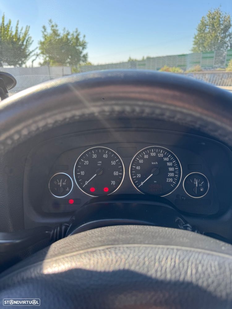 Opel Astra 1.4 Sport - 11
