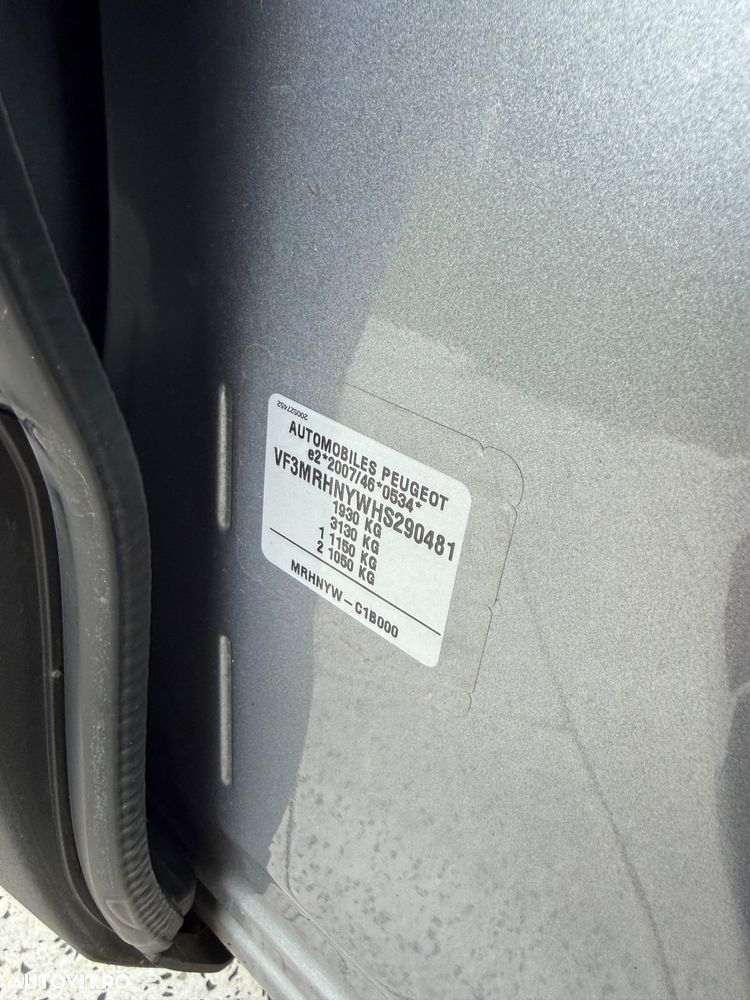 Peugeot 3008 PureTech 130 Stop & Start GPF EAT8 Crossway - 27