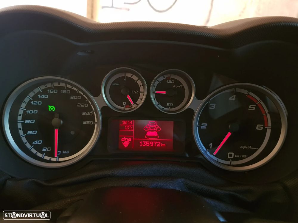 Alfa Romeo MiTo 1.3 JTD Progression S&S - 9