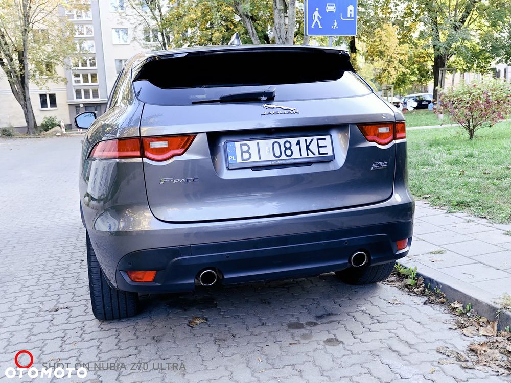 Jaguar F-Pace - 3
