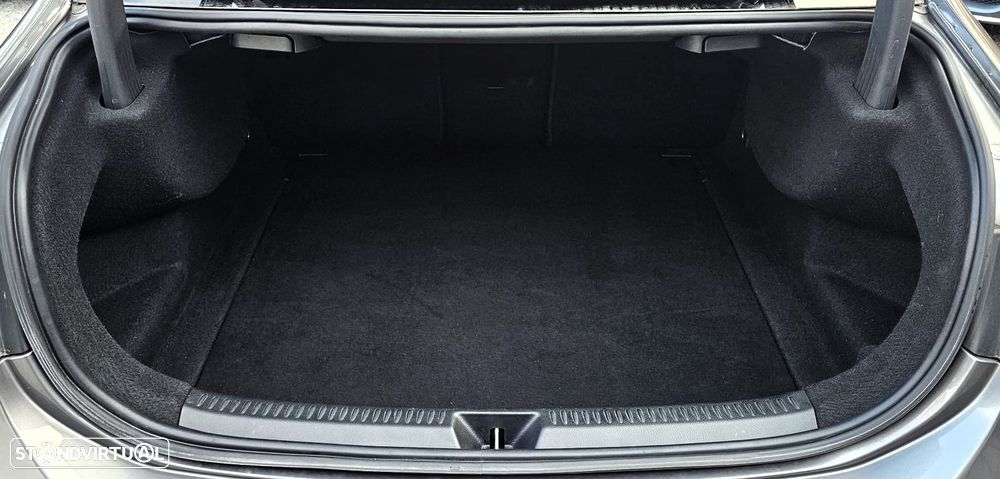 Mercedes-Benz A 180 Limousine d 7G-DCT AMG Line - 14