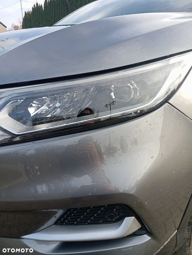 Nissan Qashqai 1.5 dCi 360 - 9