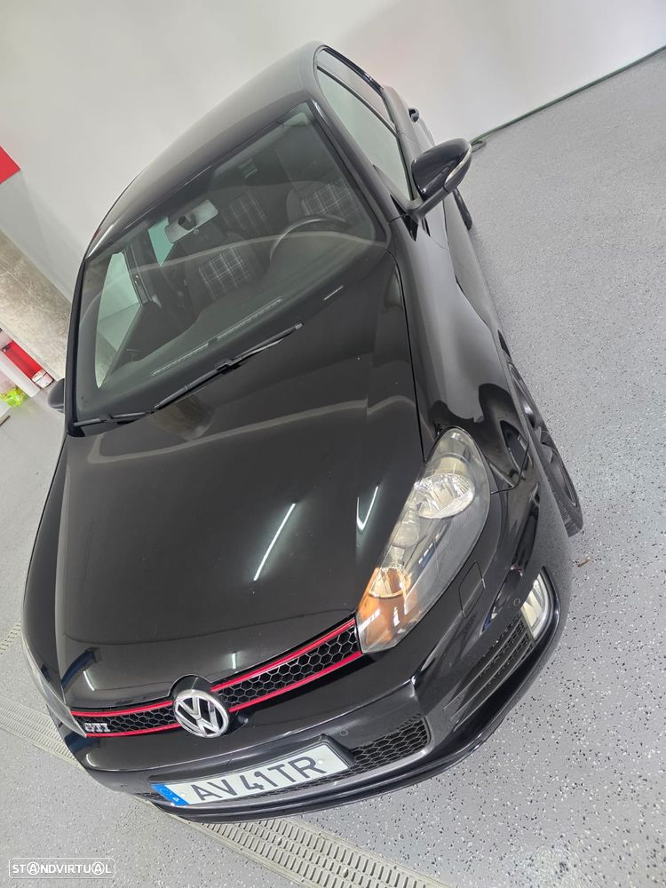 VW Golf 2.0 GTI - 6