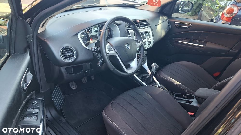 Lancia Delta 1.4 TurboJet 16v Gold - 7
