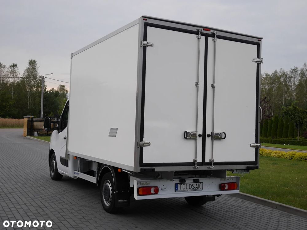 Renault Master Chłodnia - 10