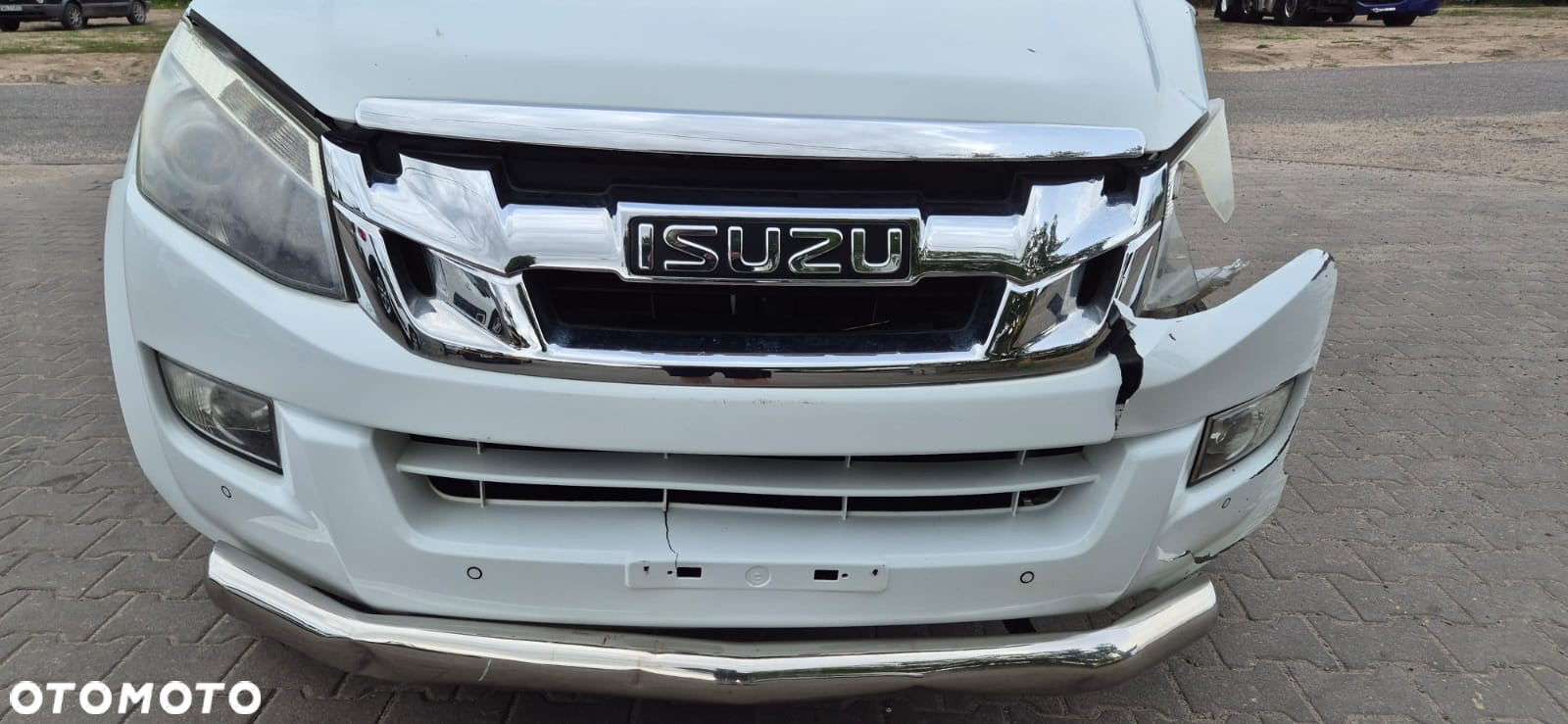Isuzu D-Max 2.5 DC LSX Generation - 12
