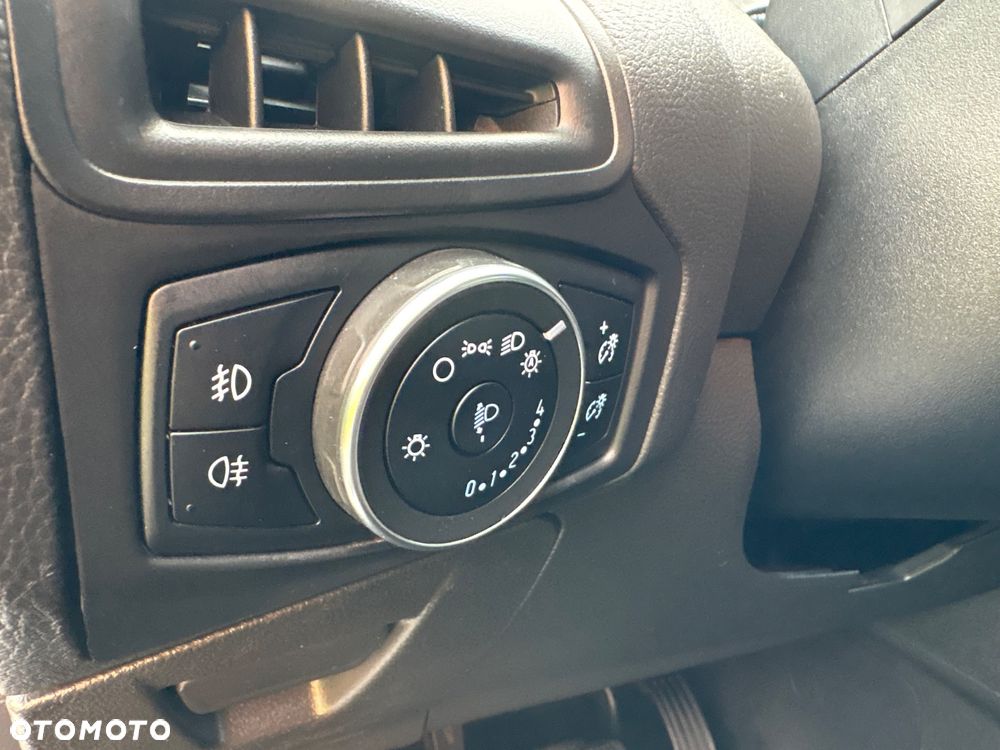 Ford Focus 1.5 TDCi DPF Start-Stopp-System Trend - 13