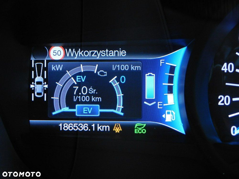 Ford Mondeo 2.0 Hybrid Titanium - 16