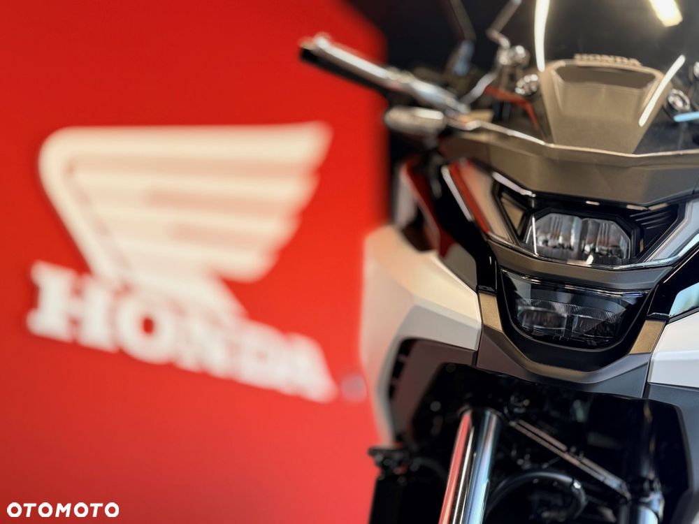 Honda NC - 12