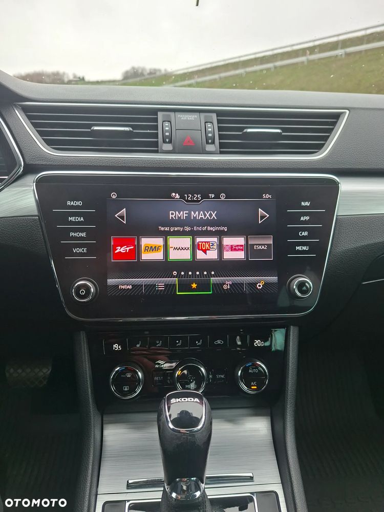 Skoda Superb 1.5 TSI Active DSG - 12