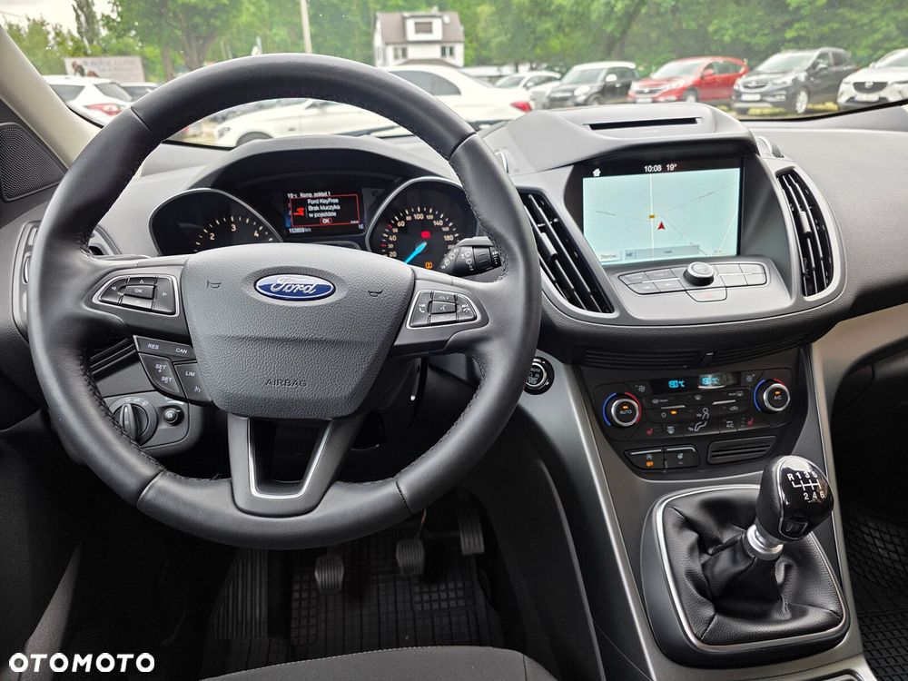 Ford Kuga - 11