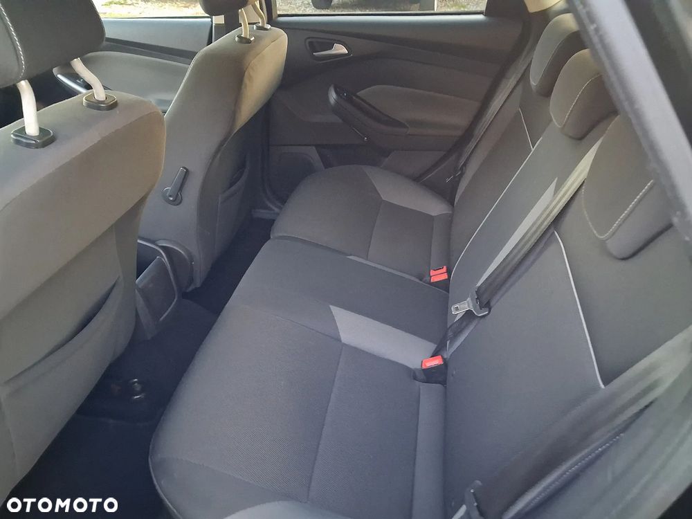 Ford Focus 1.6 TDCi DPF Start-Stopp-System Business - 11