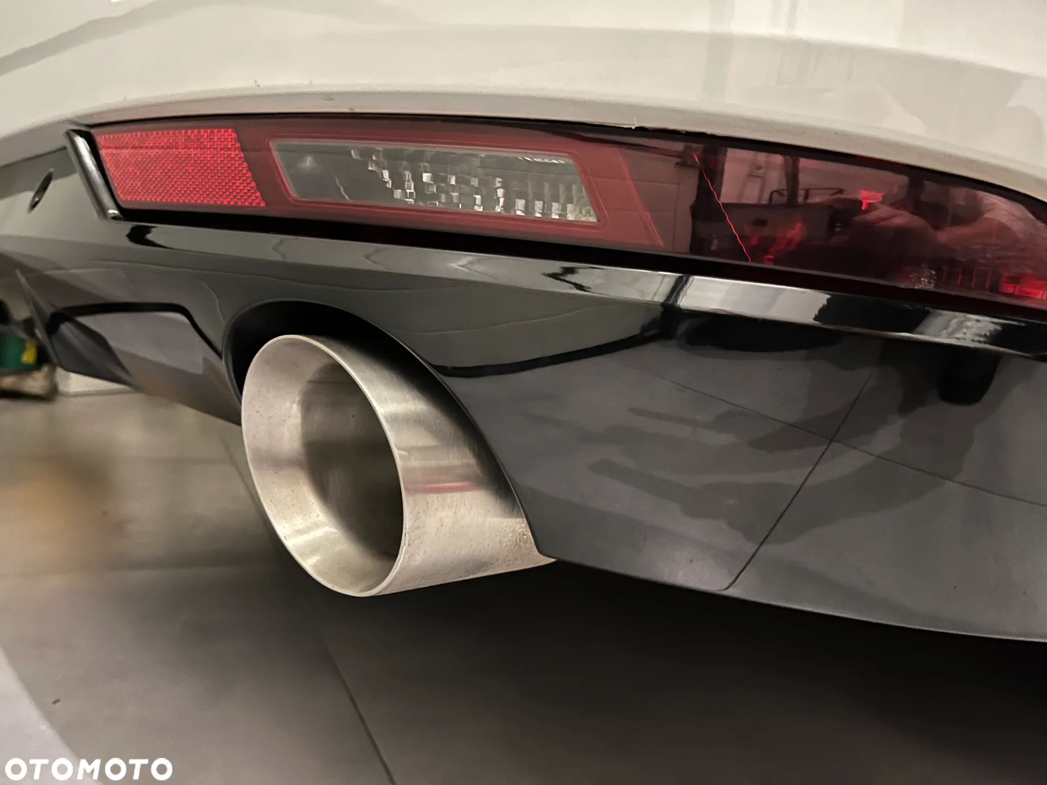 Peugeot 508 SW Plug-In Hybrid 225 e-EAT8 GT - 30